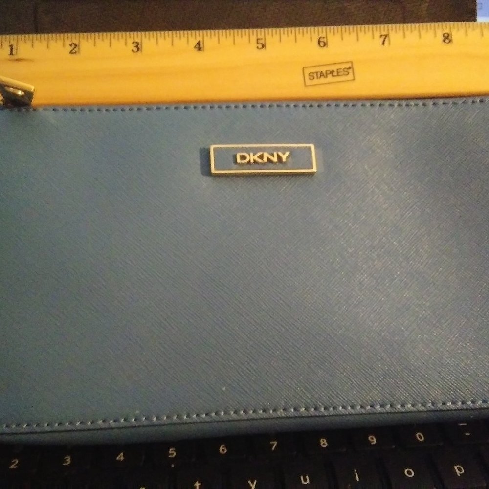 DKNY purse